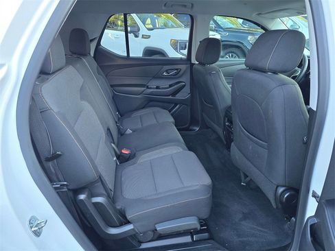 Used 2020 Chevrolet Traverse LS image 47