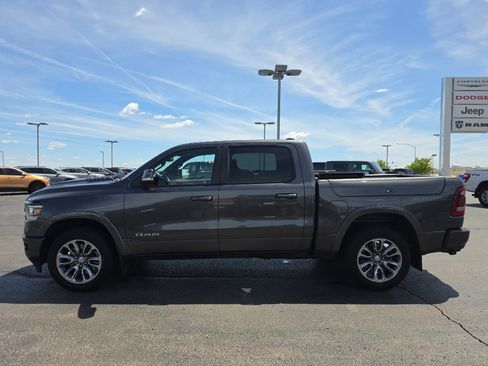 Used 2020 RAM 1500 Laramie w/ Sport Appearance Package AWD/4WD image 8