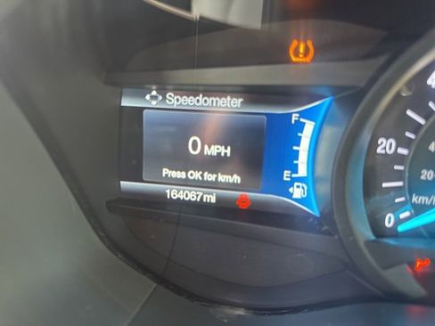 Used 2019 Ford Fusion SE image 24