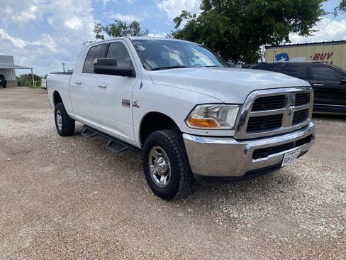 Used 2010 Dodge Ram 3500 Truck SLT image 3