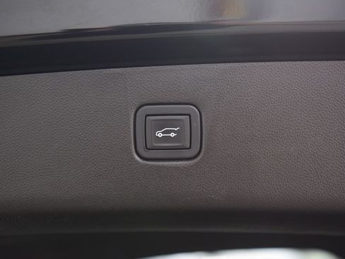 Used 2020 Chevrolet Blazer RS AWD/4WD image 27