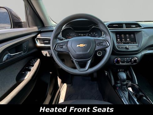 Used 2023 Chevrolet TrailBlazer LT FWD image 8