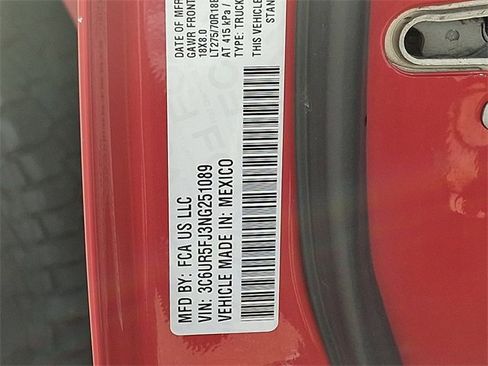 Used 2022 RAM 2500 Laramie w/ Snow Chief Group image 26