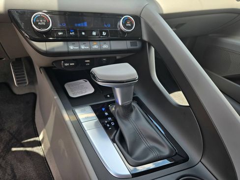 New 2026 Hyundai Elantra Sport FWD image 13