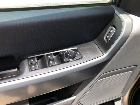 Used 2023 Ford F150 XLT image 11