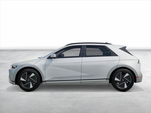 New 2026 Hyundai Ioniq 5 Limited image 3