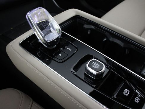 New 2026 Volvo XC90 B5 Plus image 7