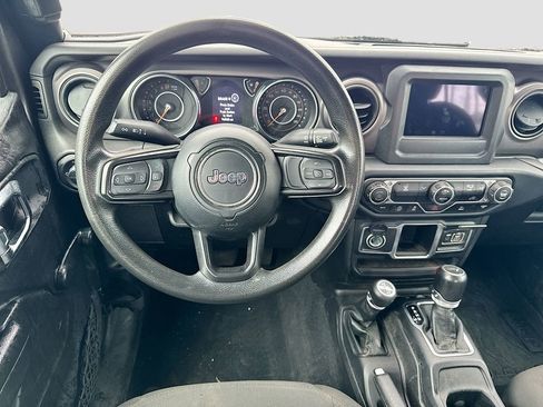 Used 2023 Jeep Gladiator Sport AWD/4WD image 25
