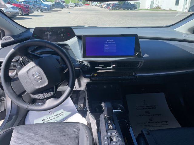 Used 2023 Toyota Prius XLE AWD/4WD image 22