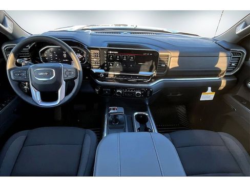 New 2026 GMC Sierra 1500 Elevation image 5