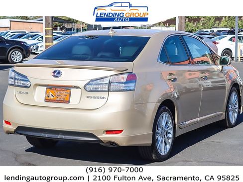 Used 2010 Lexus HS 250h Premium image 4
