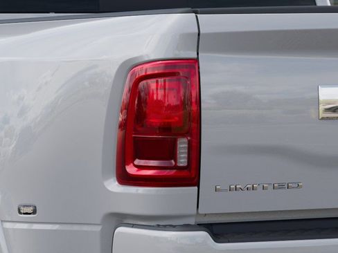 New 2026 RAM 3500 Limited image 9