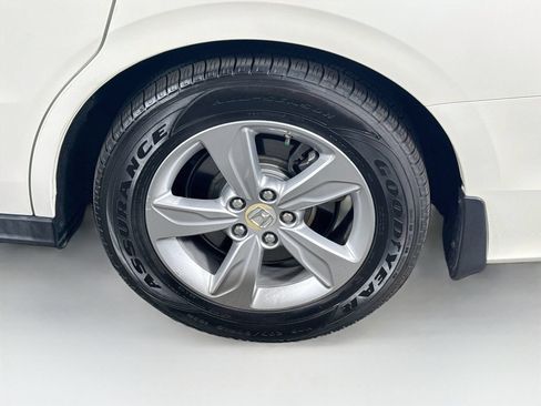 Used 2018 Honda Odyssey EX-L image 9