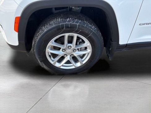 Used 2024 Jeep Grand Cherokee Laredo X w/ Luxury Tech Group I image 21