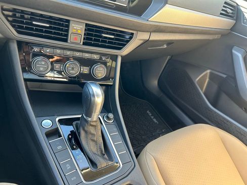 Used 2019 Volkswagen Jetta SE image 48