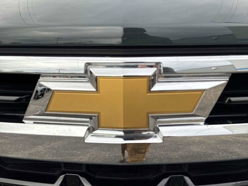 Used 2025 Chevrolet Silverado 1500 LT image 31