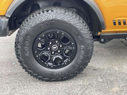 Used 2021 Ford Bronco First Edition AWD/4WD image 7