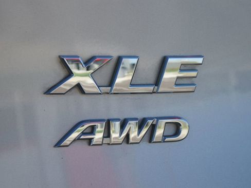 Used 2023 Toyota RAV4 XLE image 16