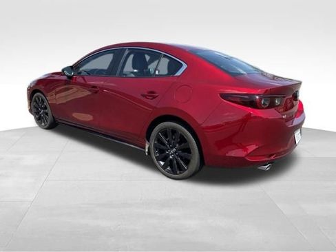 Used 2024 MAZDA MAZDA3 s FWD image 10