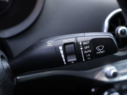 Used 2018 Kia Stinger GT2 AWD/4WD image 32