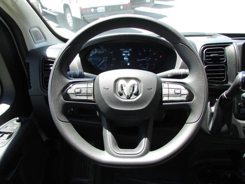 Used 2025 RAM ProMaster 2500 w/ Convenience Group image 21