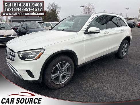 Used 2022 Mercedes-Benz GLC 300 4MATIC image 3