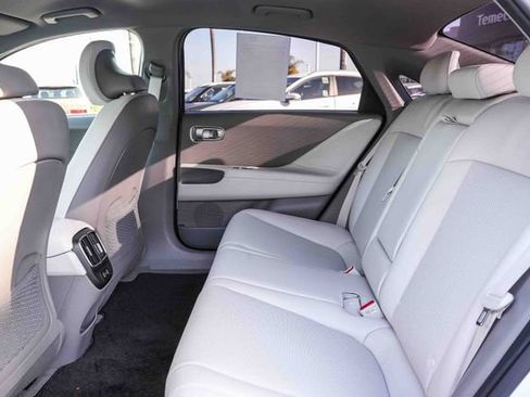 Certified 2024 Hyundai Ioniq 6 Limited RWD image 19