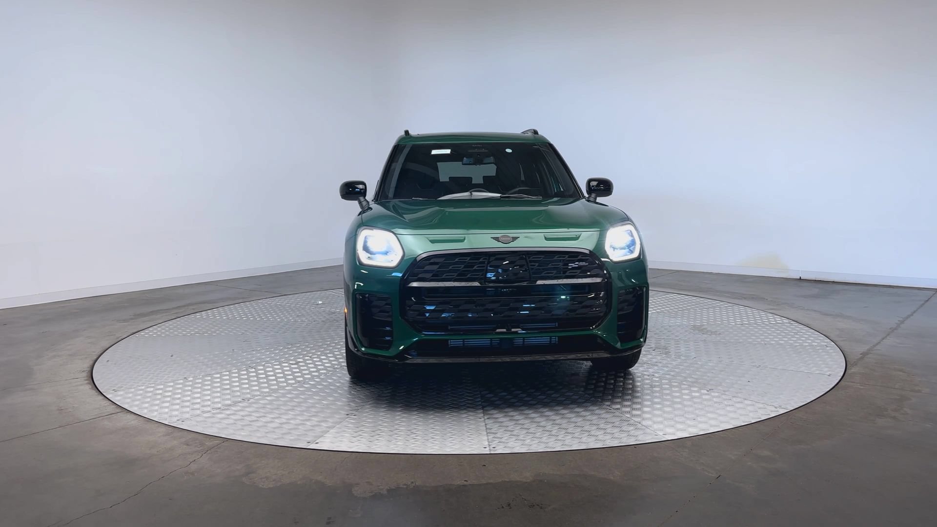 Used 2027 MINI Cooper Countryman S w/ Comfort Package Max AWD/4WD image 3