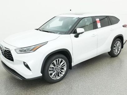 New 2026 Toyota Highlander Platinum