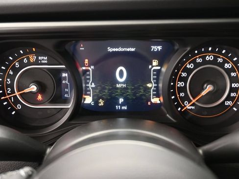 New 2026 Jeep Gladiator Sport AWD/4WD image 7
