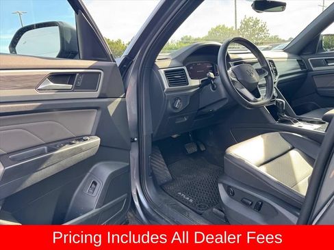 Used 2023 Volkswagen Atlas Cross Sport SE FWD image 14