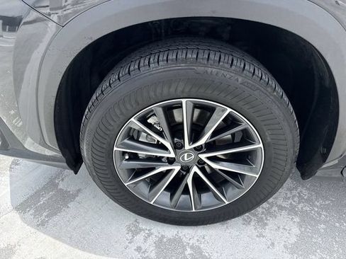 Used 2025 Lexus NX 250 FWD w/ Towing Package (2000 Lbs) image 10