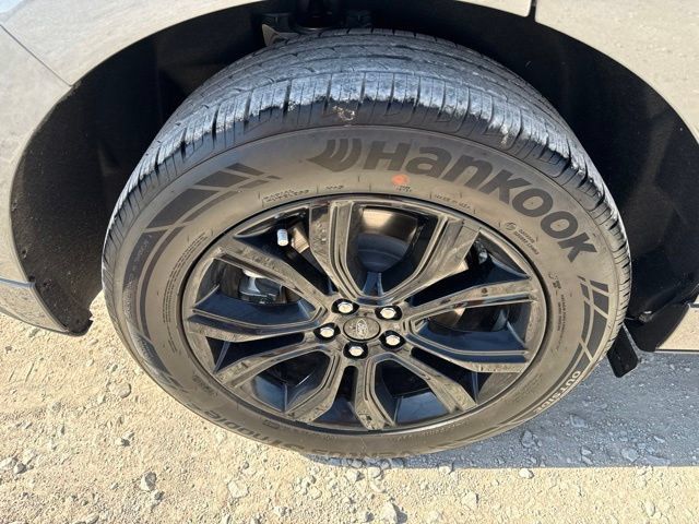Used 2022 Ford Edge SE w/ Black Appearance Package AWD/4WD image 20