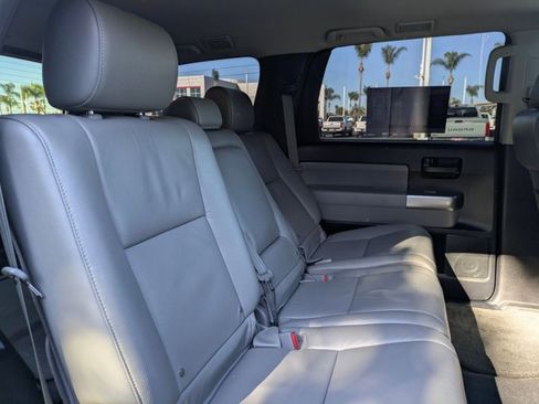 Used 2019 Toyota Sequoia SR5 image 19