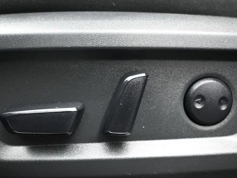 Used 2026 Nissan Rogue SV AWD/4WD image 8
