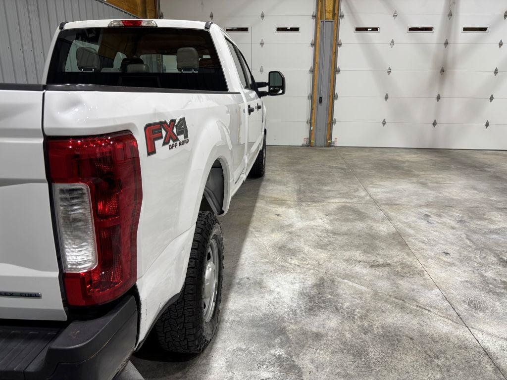 Used 2019 Ford F250 XL w/ FX4 Off-Road Package AWD/4WD image 10
