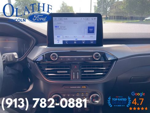Used 2023 Ford Escape Active AWD/4WD image 8