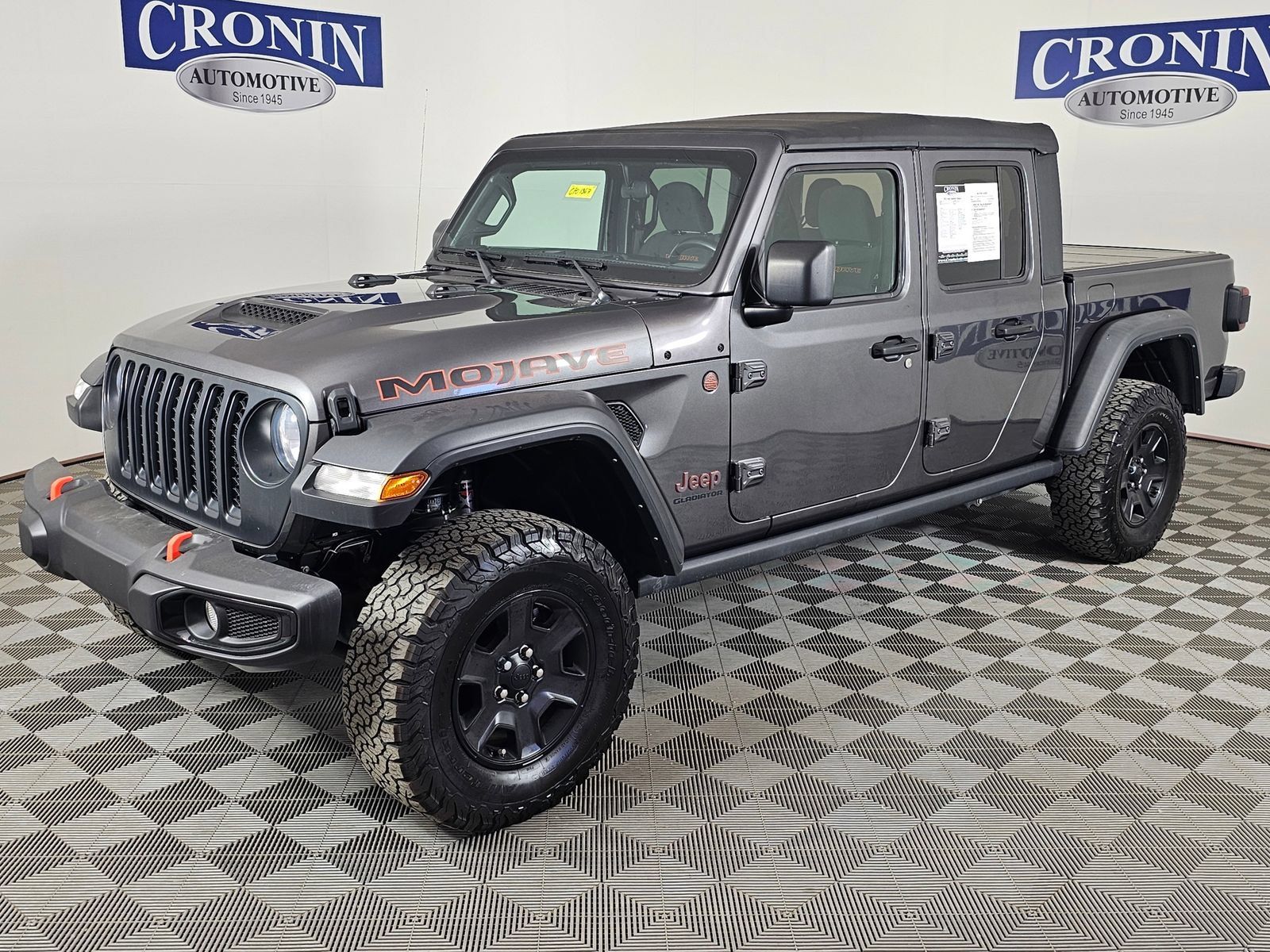 Used 2021 Jeep Gladiator Mojave w/ Safety Group AWD/4WD image 32