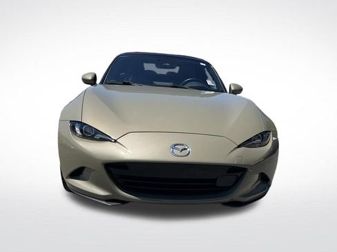 Used 2024 MAZDA MX-5 Miata Grand Touring w/ Weather Package RWD image 10