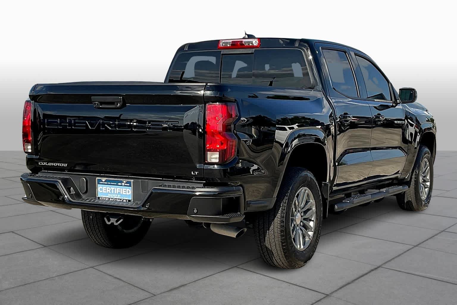 Used 2024 Chevrolet Colorado LT w/ LT Convenience Package RWD image 13