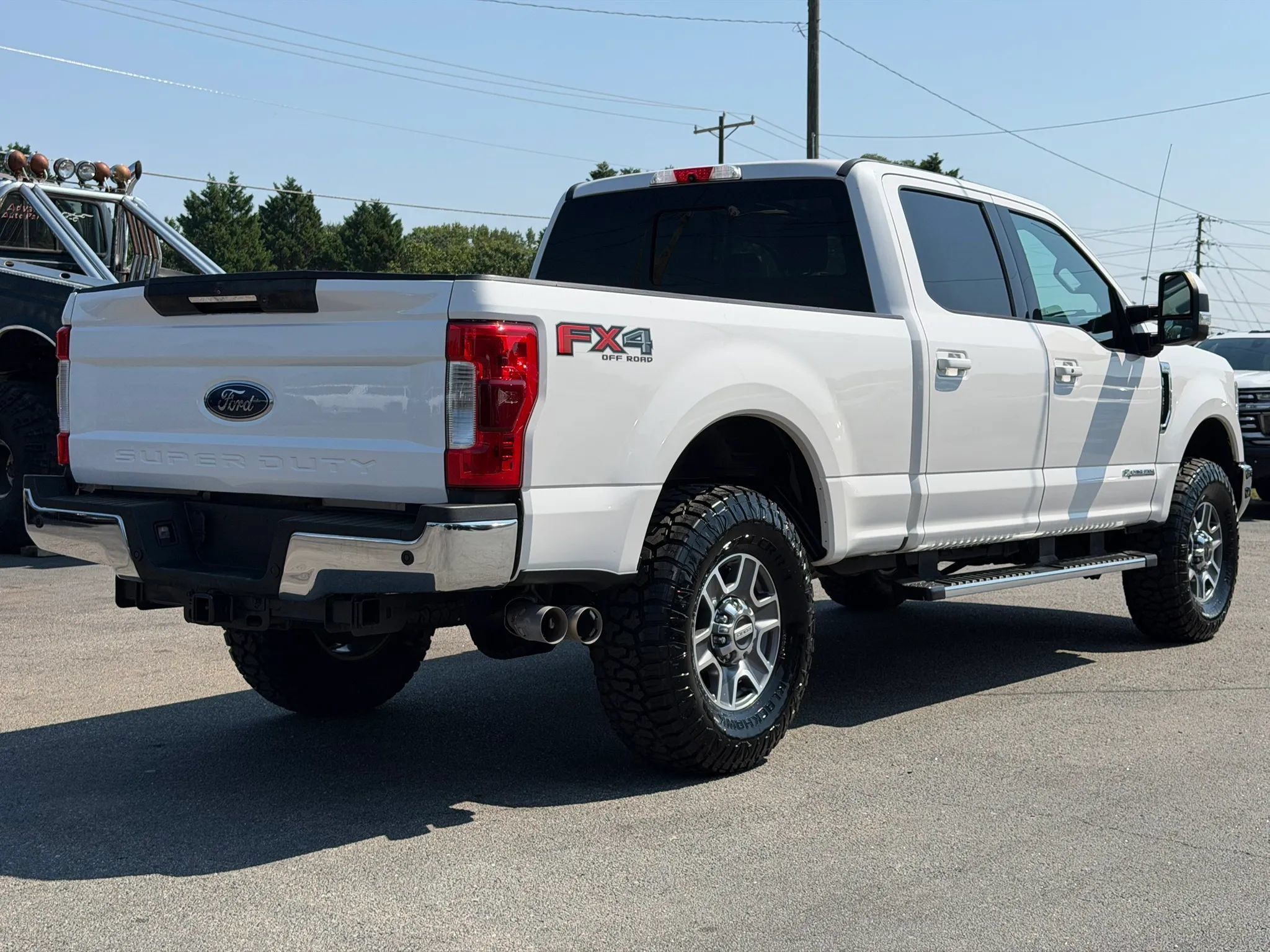 Used 2019 Ford F250 Lariat w/ Lariat Ultimate Package AWD/4WD image 5