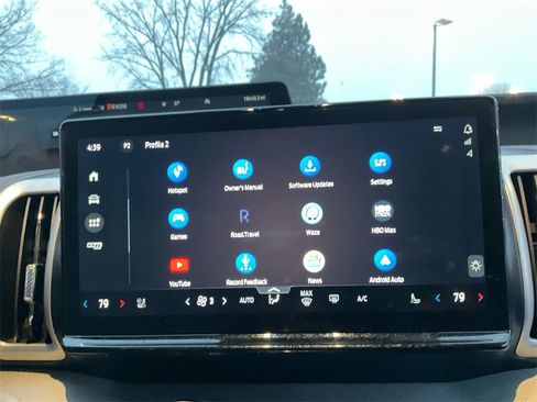 Used 2025 Ford Expedition Max Active image 18