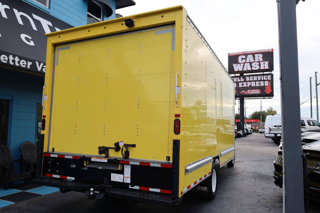 Used 2022 Ford E-350 and Econoline 350 Super Duty w/ Power Windows & Locks Group RWD image 4