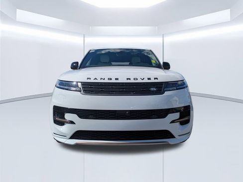 Used 2024 Land Rover Range Rover Sport Dynamic SE image 9