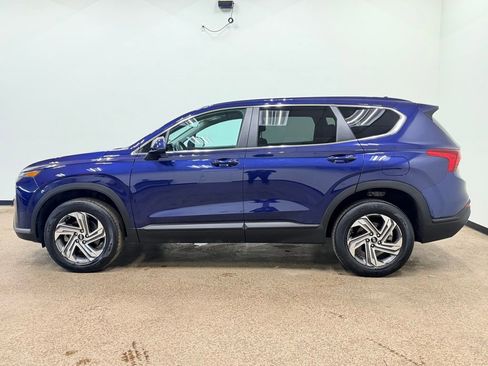 Used 2023 Hyundai Santa Fe SE AWD/4WD image 2