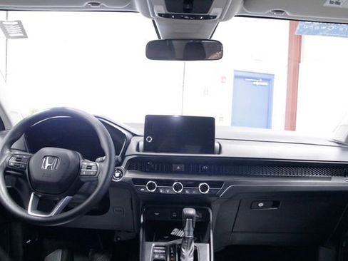 Used 2026 Honda CR-V EX image 18