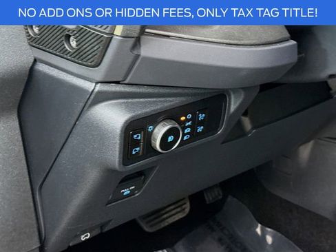 New 2025 Ford Bronco Badlands image 10