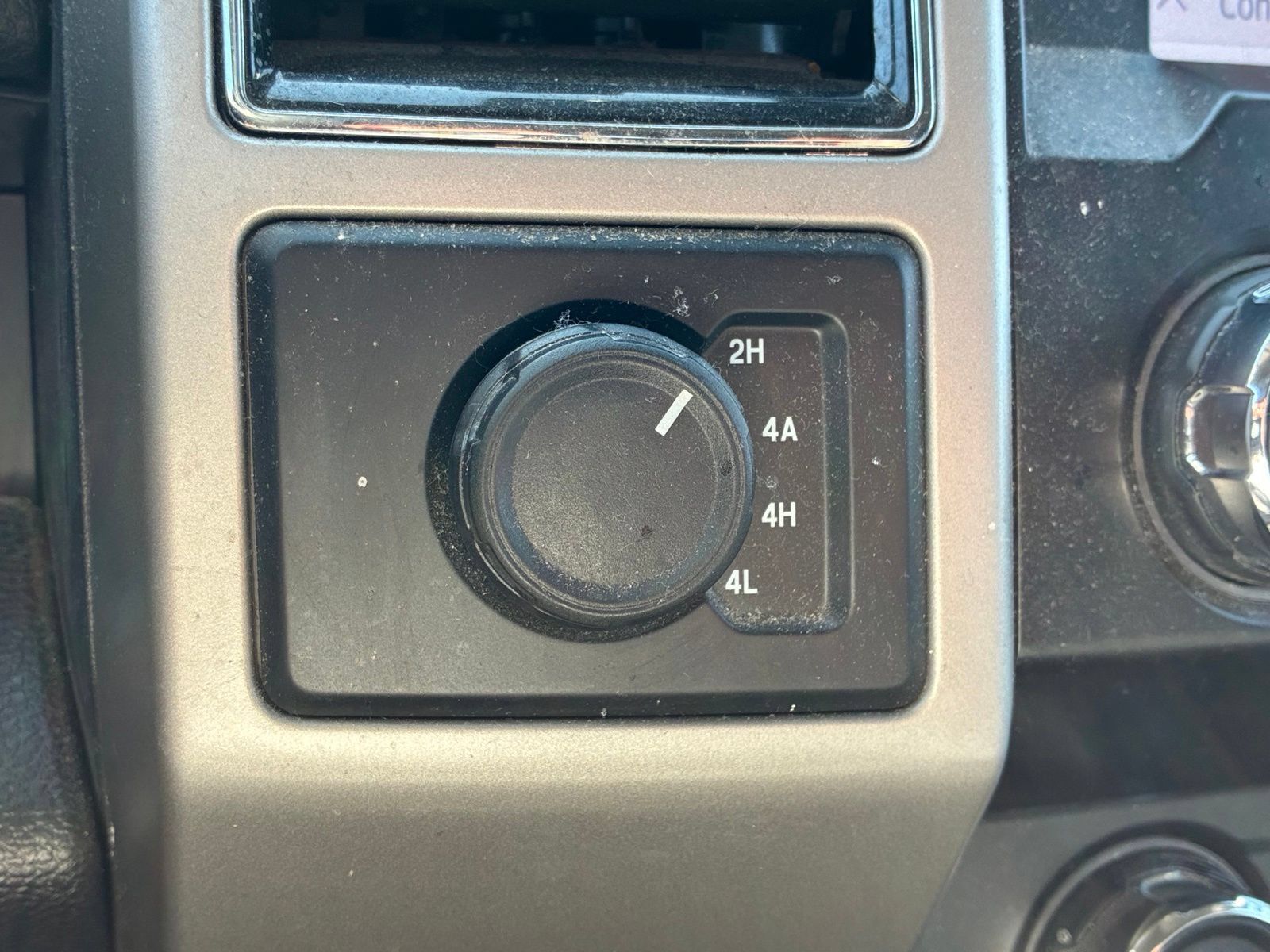 Used 2020 Ford F150 Lariat AWD/4WD image 8