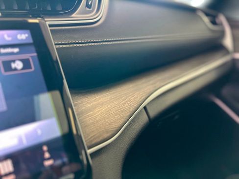 Used 2024 Jeep Grand Cherokee Limited 4xe w/ Trailer Tow Package image 27