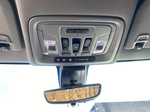 Used 2022 GMC Sierra 2500 Denali w/ Denali Ultimate Package image 26